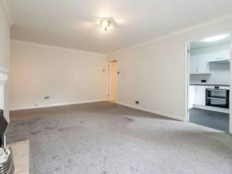 One Bedroom Apartment Prestwich - Leasehold