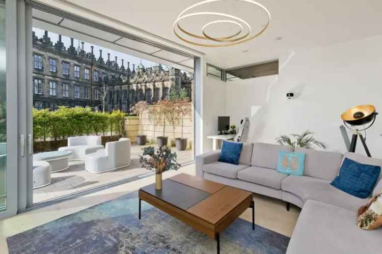 3 Bedroom Flat for Sale West End Edinburgh