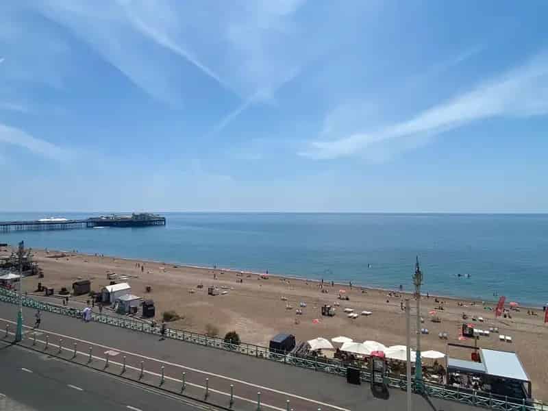 0 Bedroom Studio House to Rent Brighton Seafront