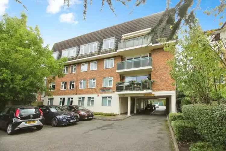 2 Bedroom Flat for Sale - Share of Freehold