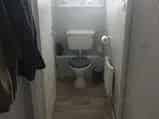 Great Top Floor Flat Near Schools and Amenities