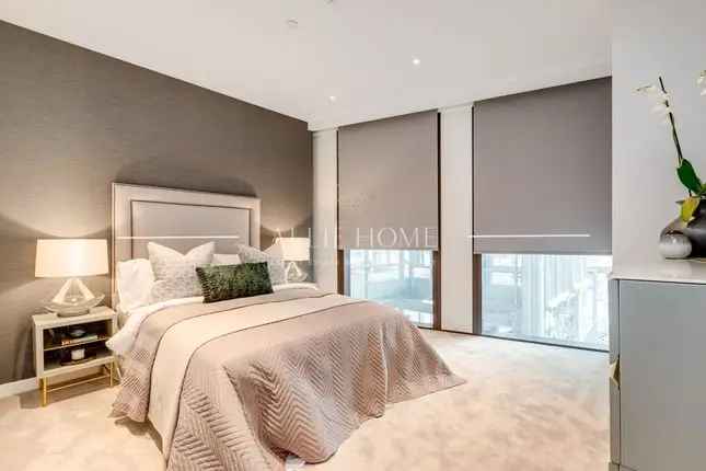 Flat for sale in Carnation Way, London SW8