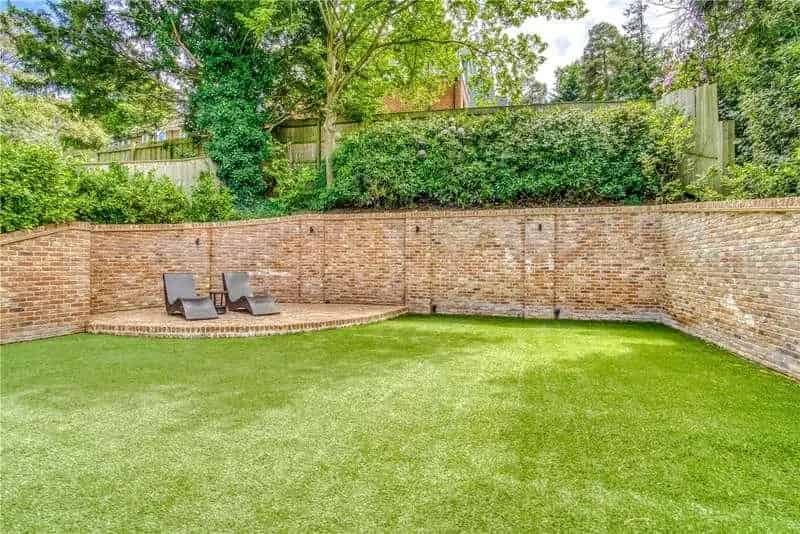 4 Bed Detached House for Sale