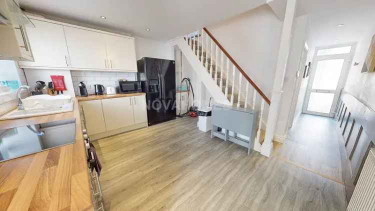 2 Bedroom Terraced House To Rent