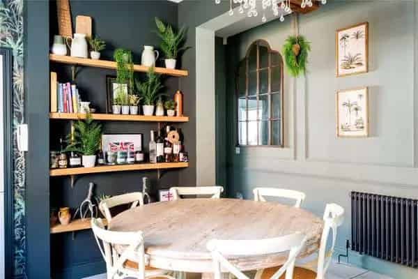 Grade II Listed Cottage Marlow Town Centre Characterful Home