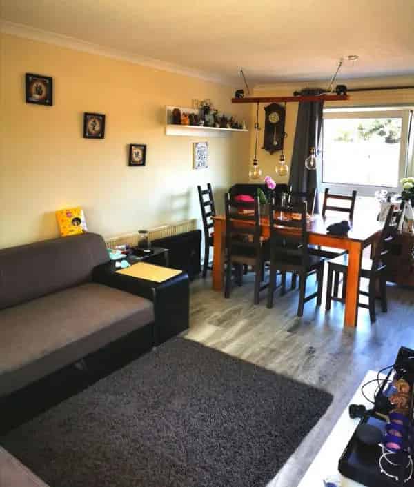End of Terrace House Two Double Bedrooms Good Transport Links