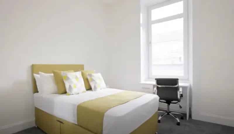 2 Bedroom Flat to Rent