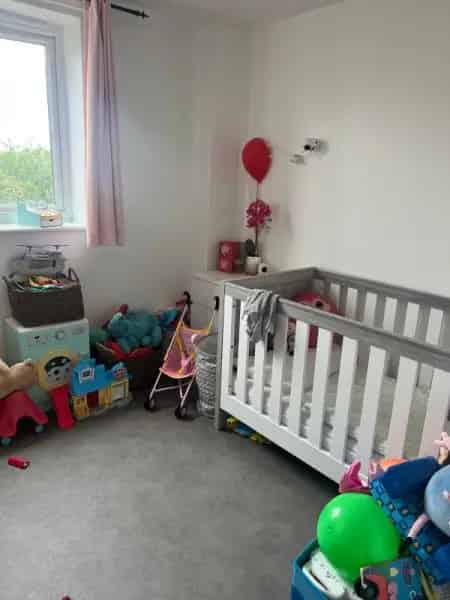 Flat For Rent , Barnsley, England