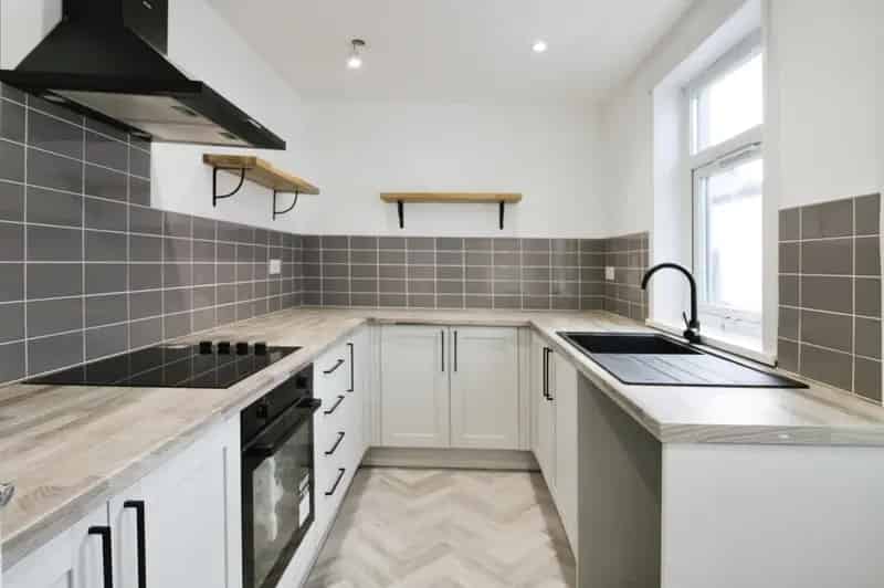 3 Bedroom Terraced House Broadway Splott