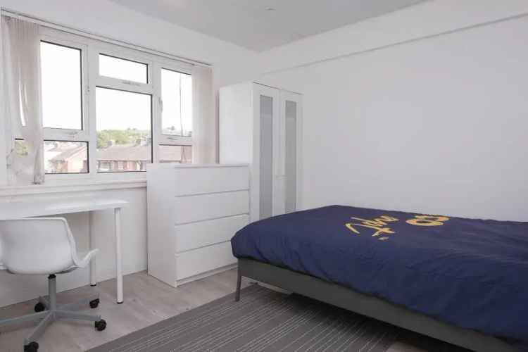 3 Bedroom Student Flat near Brighton University