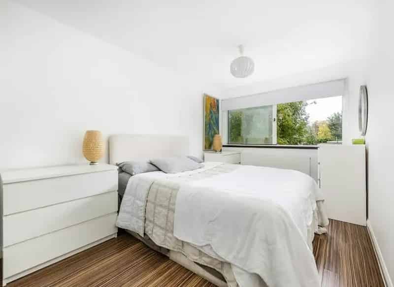 2 Double Bedroom Flat Willesden Green Chain Free Allocated Parking