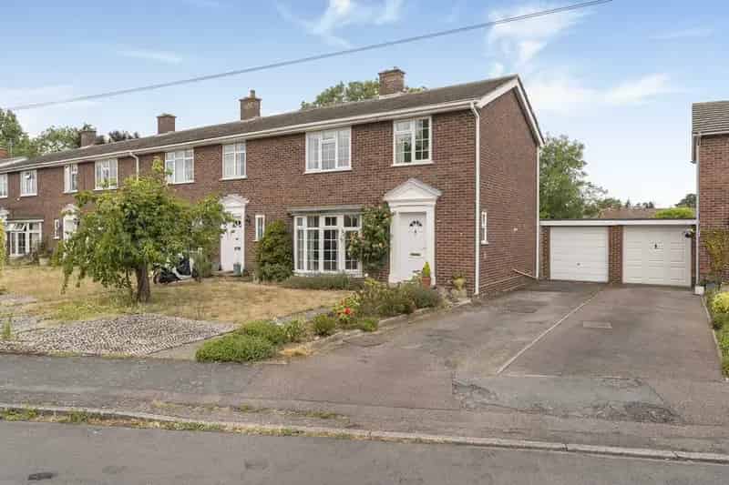 4 Bedroom End Terrace House for Sale Trumpington