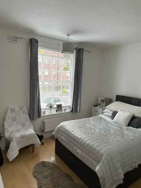 Flat For Rent in Selby, England