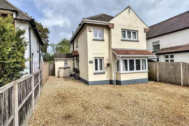 3 Bedroom Detached House For Sale
