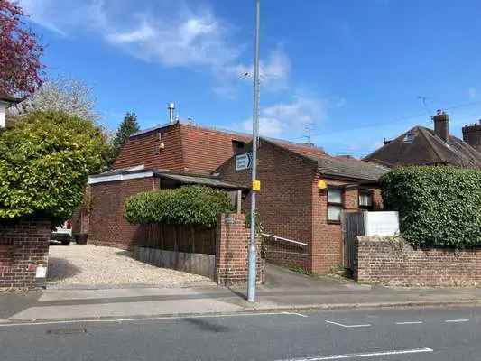 The Old Surgery, Moulsham Street, Chelmsford, CM2 0JJ | Property to rent | Savills