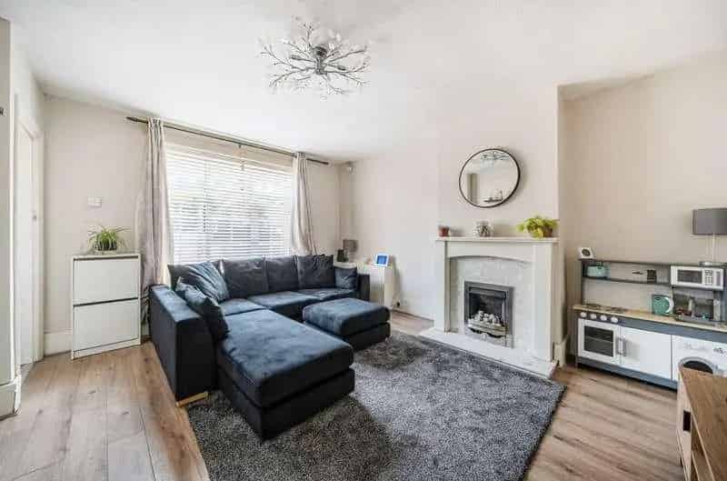 2 Bed House for Sale Warstock - Ideal for First Time Buyers Investors
