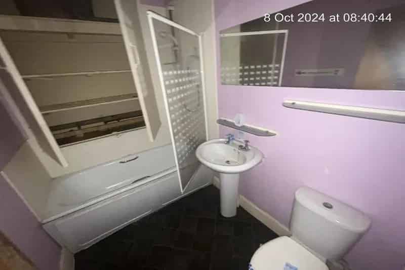 1 Bedroom Flat for Sale in Scotland