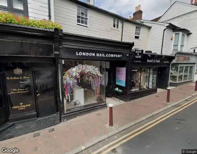Town Centre Retail Unit To Let - High Street