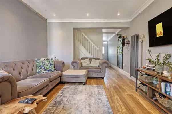 Two Bedroom Semi-Detached House Chelmsford City Centre