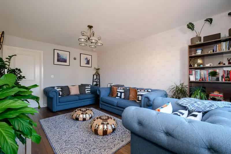 3 Bedroom Mid Terraced Villa Portlethen Modern Family Home