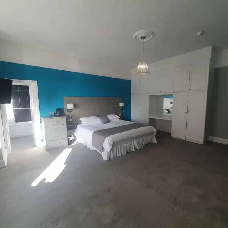 Hotel Rooms Lansdowne Town Centre