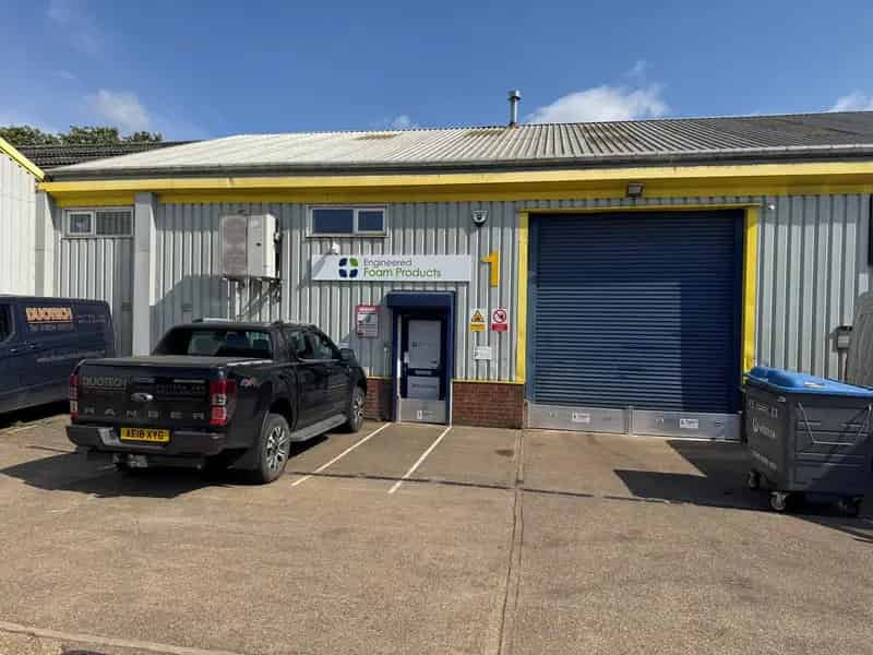 Modern Industrial Unit For Sale - 6773 sq ft - Northampton