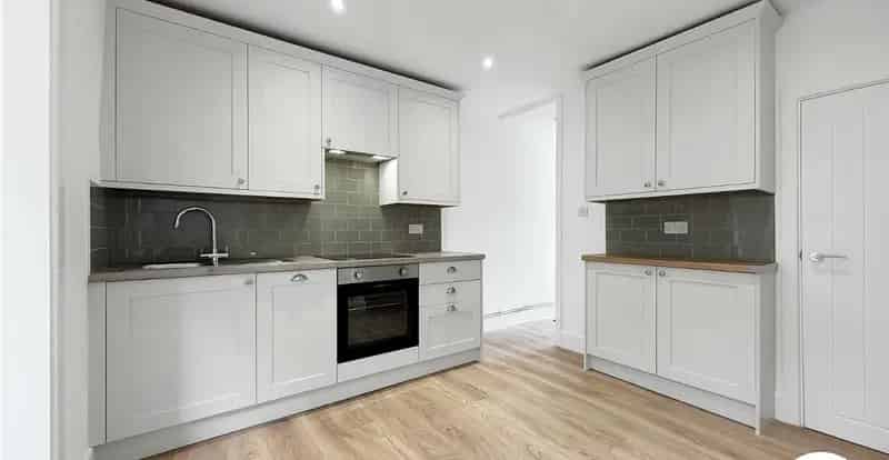 2 Bedroom House to Rent Cuxton