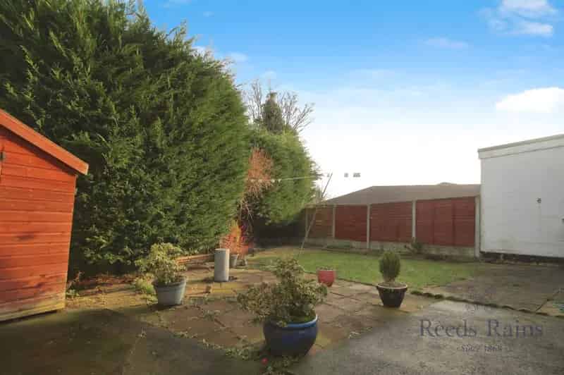 3 Bedroom Semi Detached House for Sale Knotty Ash Merseyside