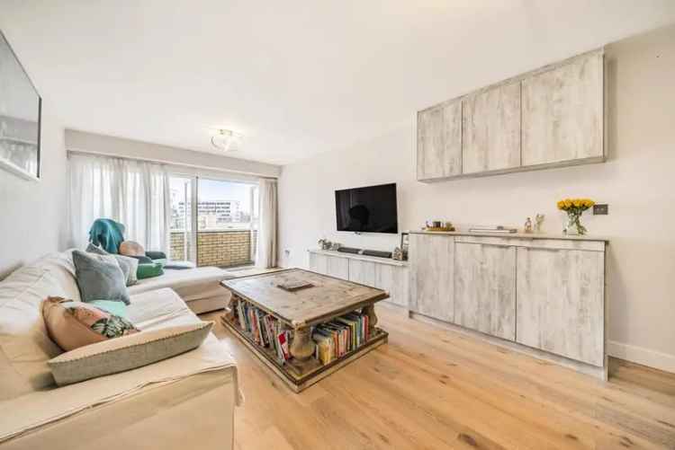 Luxury Apartment with Rooftop Views - 12 Month Let