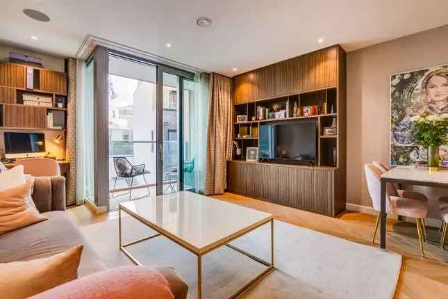 Flat for sale in Buckingham Gate, London SW1E