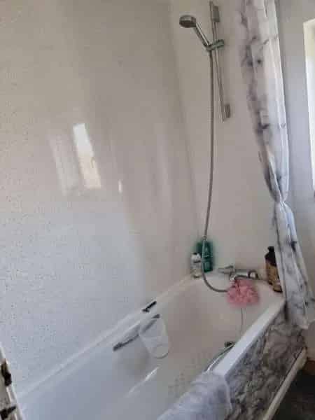 3 Bed House Near Schools and Park