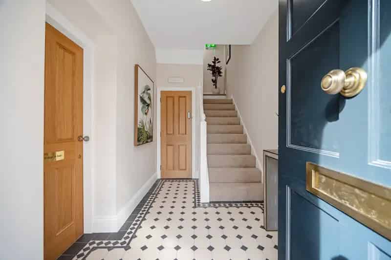 2 Bed Luxury Apartment Lichfield City Centre