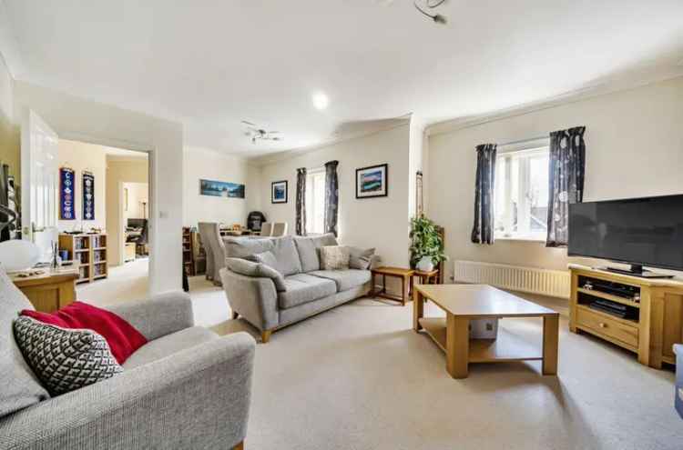 2 Bed House for Sale in Andover with Garage and En-Suite