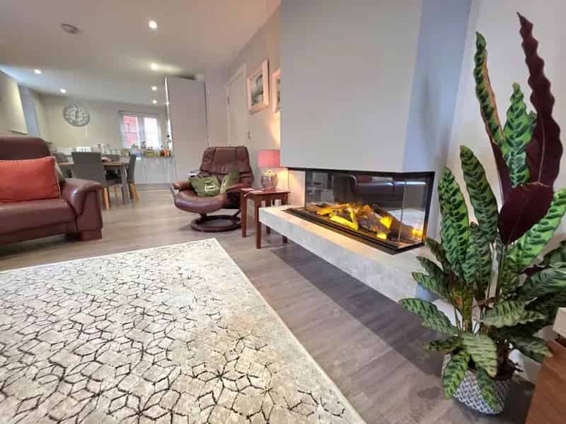 3 Bedroom Flat for Sale Kenilworth Warwickshire CV8