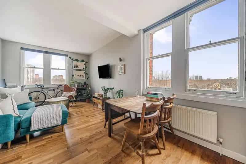 One Bedroom Apartment near Clapham Junction Battersea Park