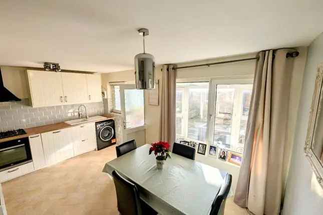 3 Bed House for Sale in Stapleton Bristol