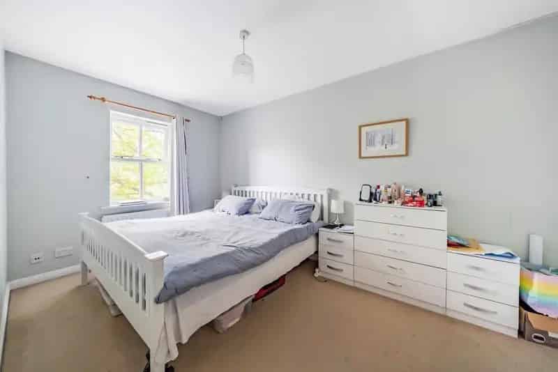 Two Bedroom Apartment Near Mountsfield Park