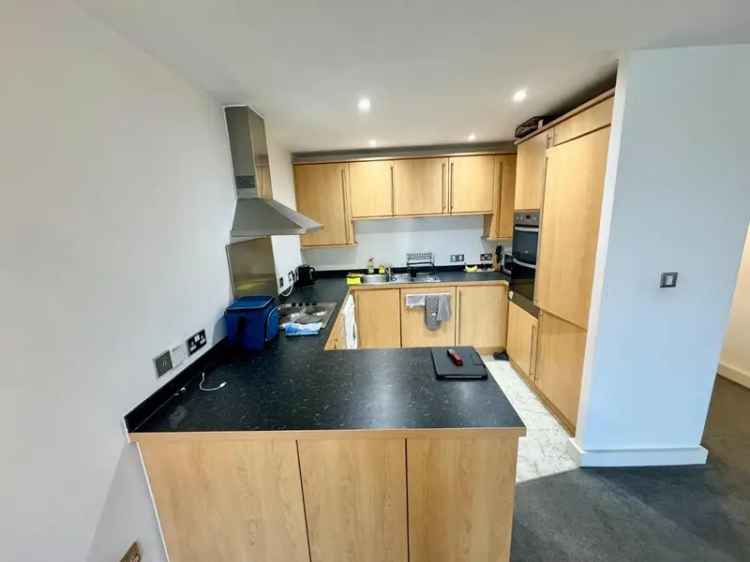 2 bedroom flat for sale