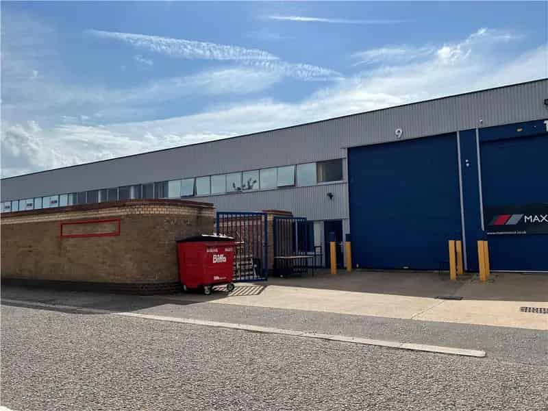Ground Floor Office and Warehouse Space with Parking