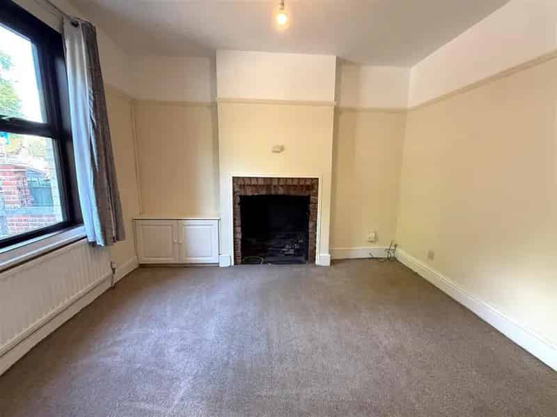 2 Bedroom House To Rent Available May 30 2025