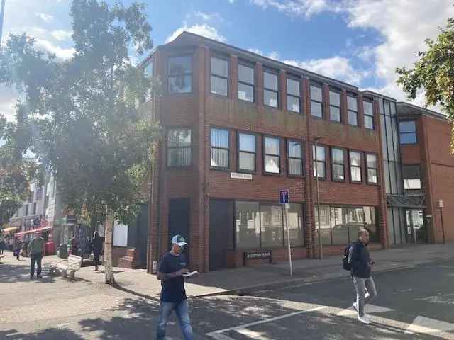 Office For Rent in Oxford, England