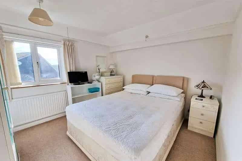 4 Bed Seaside House West Bay Stunning Views