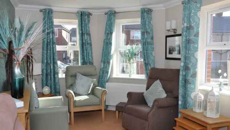 Bloomfield Court Care Home in Tipton: Modern Residential Care