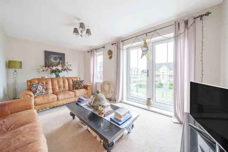 4 Bedroom Terrace House Maidenhead Near Schools and Station