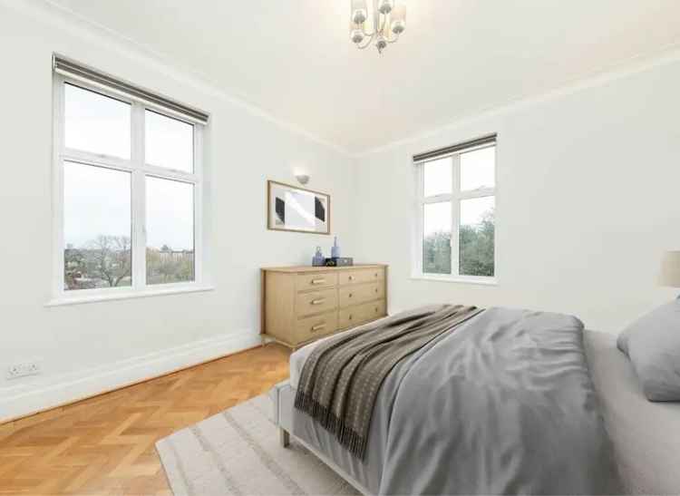 Flat For Sale in Haven Green, London, England