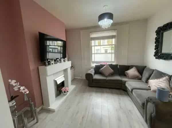 Flat For Rent , London, England