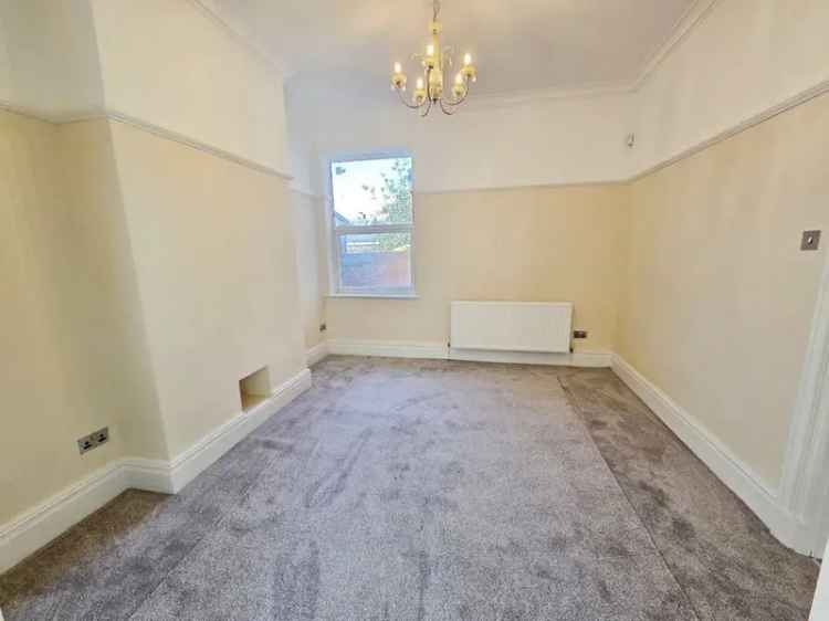 6 Bedroom End Terrace House to Rent Merseyside