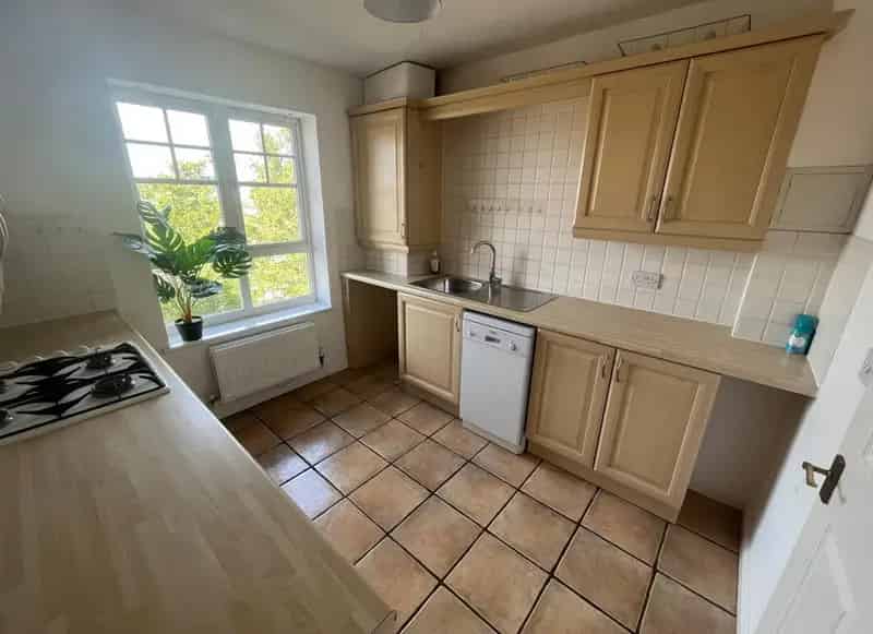 Two Bedroom Apartment Town Centre NN1 Near Northampton General Hospital