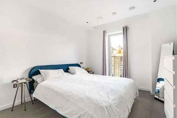 Baldwins Gardens, London, EC1N 7AE | Property for sale | Savills