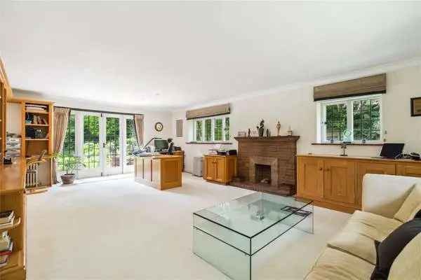 Nightingales Lane, Chalfont St. Giles, Buckinghamshire, HP8 4SL | Property for sale | Savills